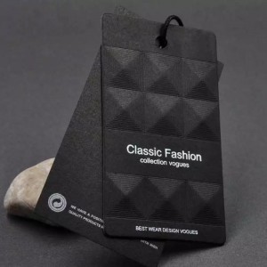 Creative Fashion Clothing etiketti hangtag mittatilaustyönä 9